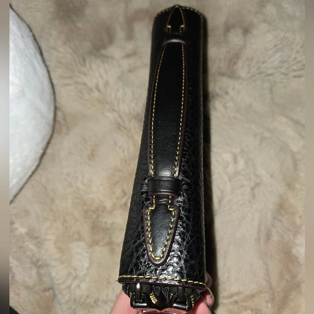 NWOT Coach Black Vintage Huge Leather Men's Zip Wallet